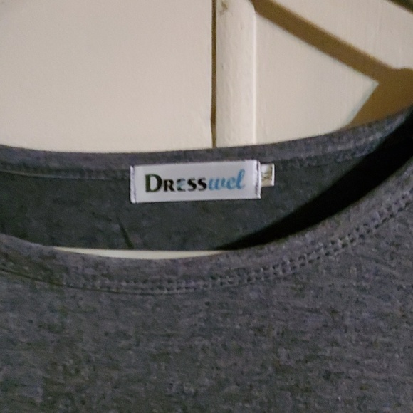 Top - Picture 2 of 2